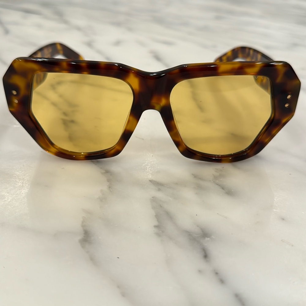 BEC +BRIDGE X pared SUNGLASSES